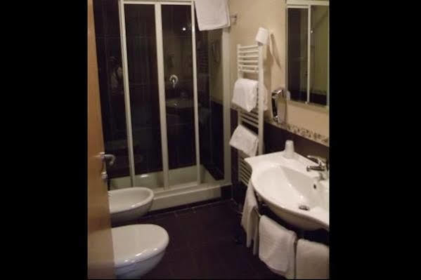 Hotel Ventolosa Villa dʼAlmè Extérieur photo