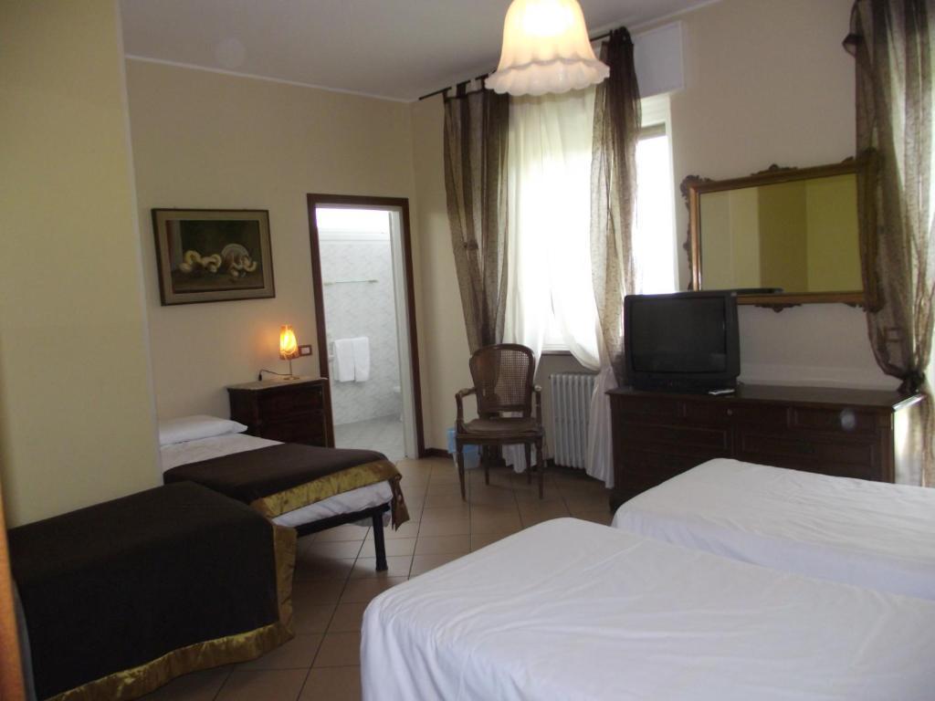 Hotel Ventolosa Villa dʼAlmè Chambre photo